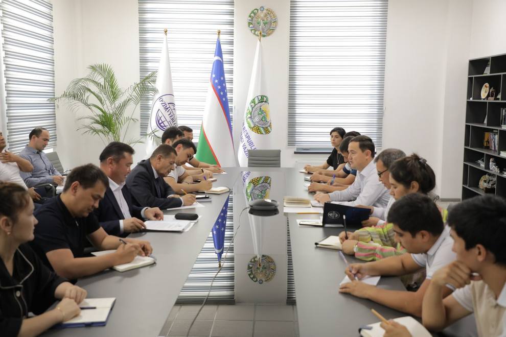 A meeting with members of the Committee on Agrarian and Water Management Issues of the Legislative Chamber of the Oliy Majlis of the Republic of Uzbekistan