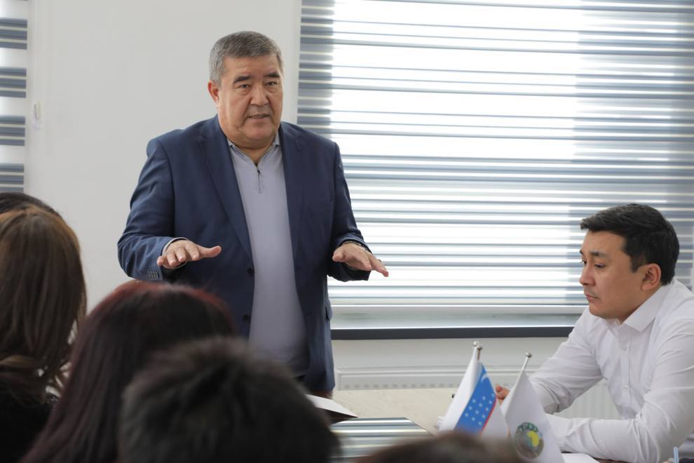 В БОРЬБЕ С КОРРУПЦИЕЙ ОТВЕТСТВЕННЫ ВСЕ